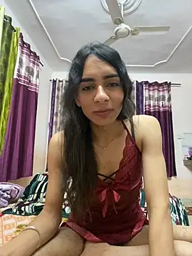 Snapshot of kaylee_demm chatting on 02/15/26, 06:59 kaylee demm online show from 02/15/26, 06:59