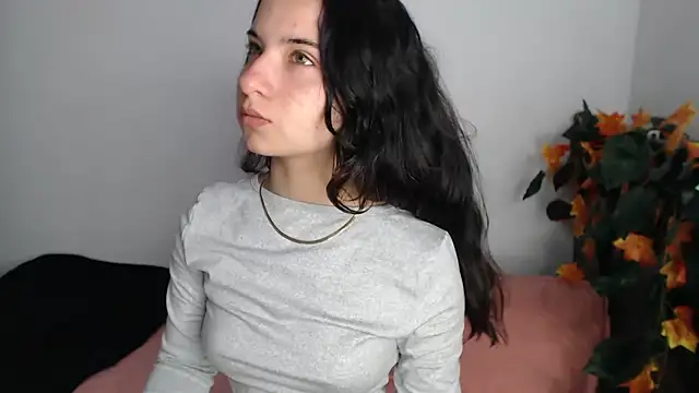 Snapshot of __abrill__ chatting on 11/30/25, 04:22 abrill online show from 11/30/25, 04:22