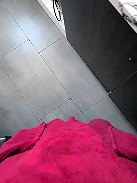 Snapshot of xxxfeo chatting on 11/18/25, 02:10 xxxfeo online show from 11/18/25, 02:10