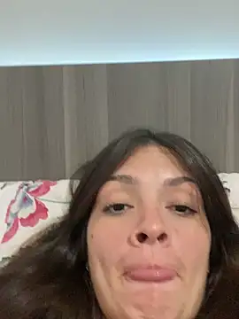 Danielaeliana online show from 02/03/26, 05:05