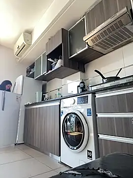 Danielaeliana online show from 03/31/26, 04:51