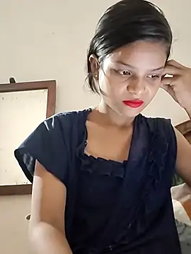Snapshot of Komal0099 chatting on 09/11/25, 03:17 Komal0099 online show from 09/11/25, 03:17