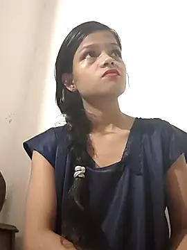 Snapshot of Komal0099 chatting on 09/18/25, 02:57 Komal0099 online show from 09/18/25, 02:57