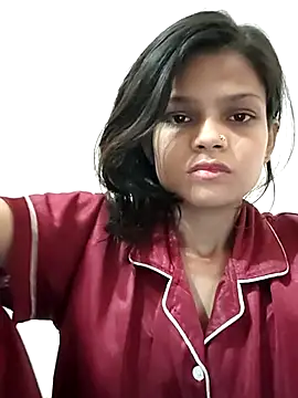 Snapshot of Komal0099 chatting on 09/24/25, 02:37 Komal0099 online show from 09/24/25, 02:37