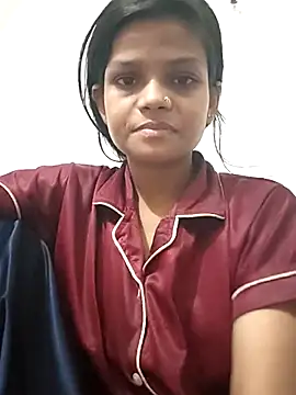 Snapshot of Komal0099 chatting on 10/02/25, 03:13 Komal0099 online show from 10/02/25, 03:13