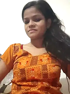 Snapshot of Komal0099 chatting on 10/10/25, 02:54 Komal0099 online show from 10/10/25, 02:54
