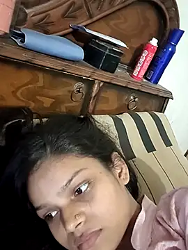 Snapshot of Komal0099 chatting on 10/16/25, 03:02 Komal0099 online show from 10/16/25, 03:02
