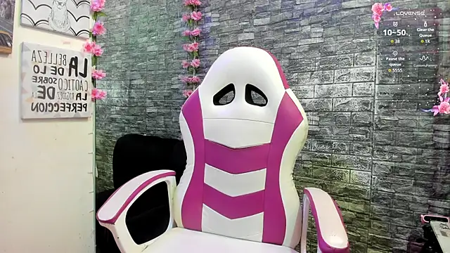 karoll  sex online show from 11/24/25, 12:27