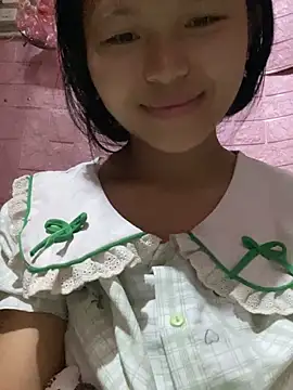 milo bae online show from 05/15/26, 10:39