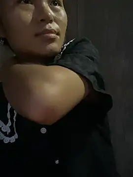 milo bae online show from 07/15/26, 10:37