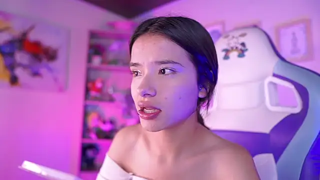 Snapshot of Lana_Dreams_ chatting on 11/06/25, 12:44 Lana Dreams online show from 11/06/25, 12:44