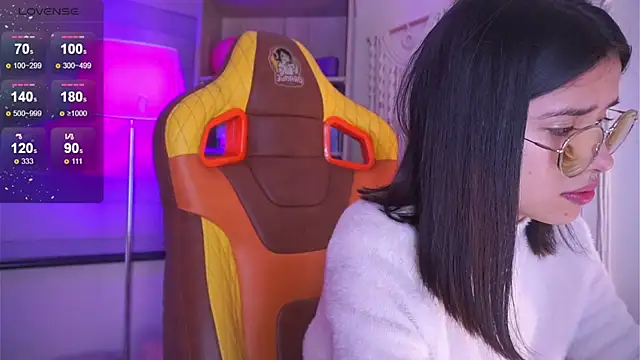 Snapshot of Lana_Dreams_ chatting on 11/29/25, 12:57 Lana Dreams online show from 11/29/25, 12:57