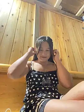 phungtiti online show from 10/02/25, 01:18