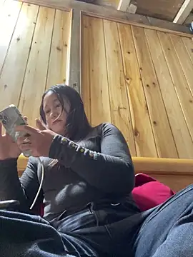 phungtiti online show from 03/05/26, 12:39