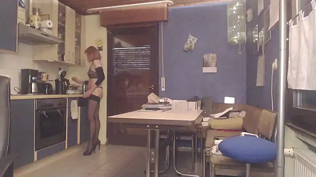 Snapshot of SexySilvie chatting on 01/16/25, 03:02 SexySilvie online show from 01/16/25, 03:02