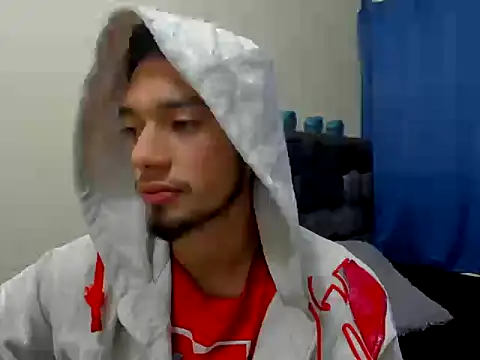 Snapshot of theostone chatting on 09/15/25, 06:57 theostone online show from 09/15/25, 06:57