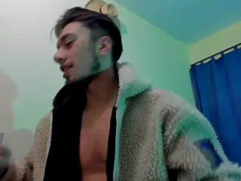 Snapshot of theostone chatting on 09/18/25, 06:04 theostone online show from 09/18/25, 06:04