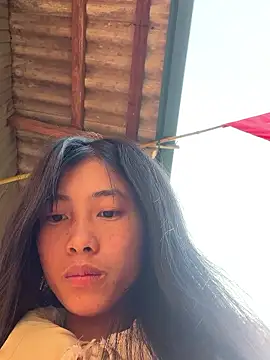 EmLy02 online show from 01/13/26, 01:22