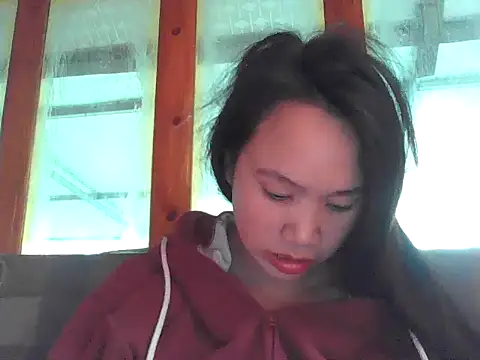 Snapshot of fanchunn chatting on 01/13/26, 12:38 fanchunn online show from 01/13/26, 12:38