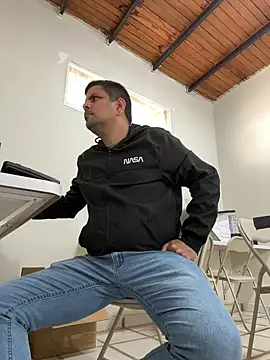 Diabloproducciones online show from 04/22/26, 01:34