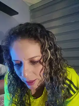 Nina vallon online show from 06/25/26, 10:53