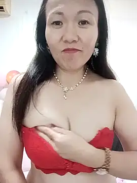 Snapshot of Joanna1122 chatting on 09/08/25, 04:17 Joanna1122 online show from 09/08/25, 04:17