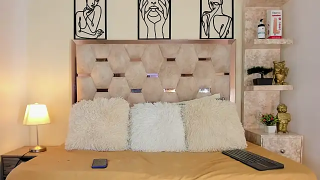 Ballesteros  online show from 09/21/25, 07:21