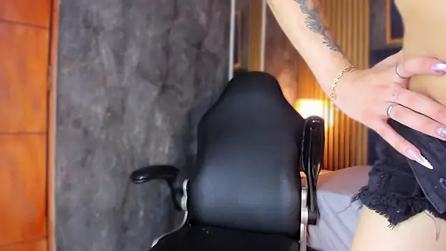 Ballesteros  online show from 04/11/26, 10:30