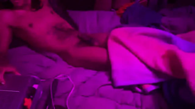 caliboi4 online show from 11/26/25, 02:29