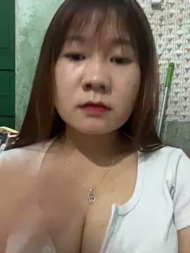 qinejr37 online show from 12/16/25, 01:32