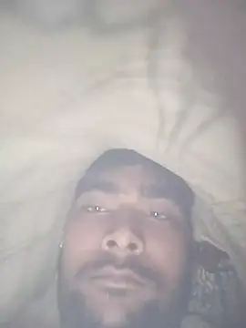 Snapshot of kam_mohini_1 chatting on 10/26/25, 08:15 kam mohini 1 online show from 10/26/25, 08:15