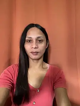 missruffa online show from 12/17/25, 04:40