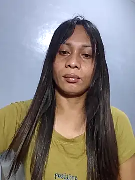 Snapshot of missruffa chatting on 05/12/26, 05:26 missruffa online show from 05/12/26, 05:26
