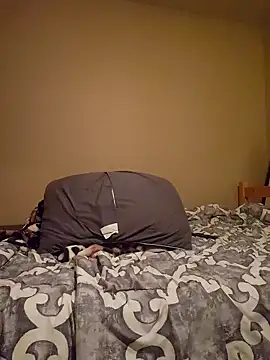 Snapshot of Dillybar41 chatting on 10/05/25, 04:44 Dillybar41 online show from 10/05/25, 04:44