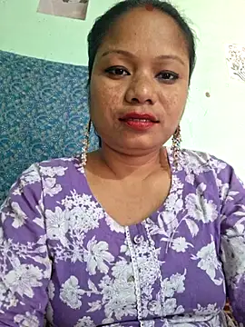 Priya-Bong  online show from 05/08/26, 07:57