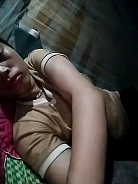   Ngoc20   online show from 04/10/26, 05:23