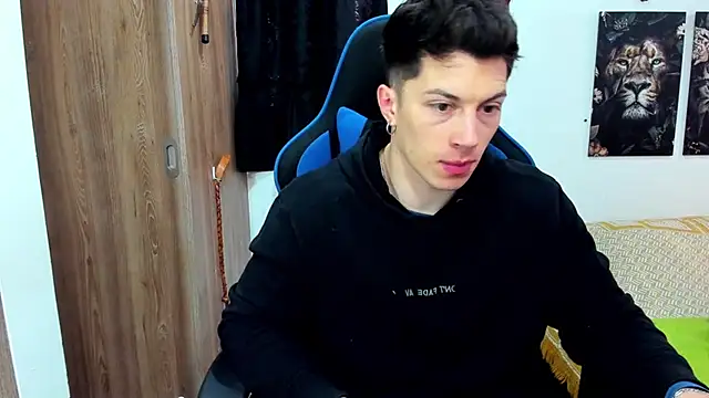 Snapshot of javiersexymann chatting on 12/11/24, 05:48 javiersexymann online show from 12/11/24, 05:48