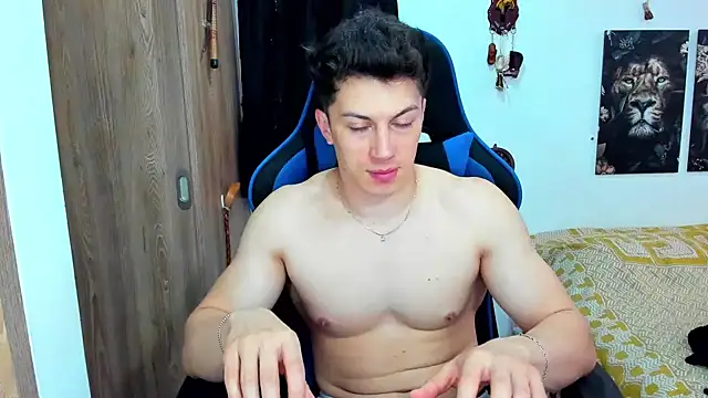 Snapshot of javiersexymann chatting on 12/15/24, 08:58 javiersexymann online show from 12/15/24, 08:58