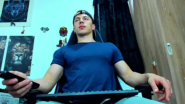 Snapshot of javiersexymann chatting on 03/19/25, 09:16 javiersexymann online show from 03/19/25, 09:16