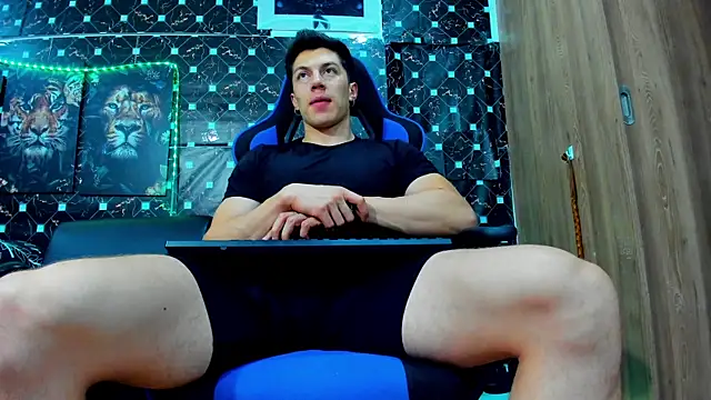 Snapshot of javiersexymann chatting on 09/16/25, 01:28 javiersexymann online show from 09/16/25, 01:28