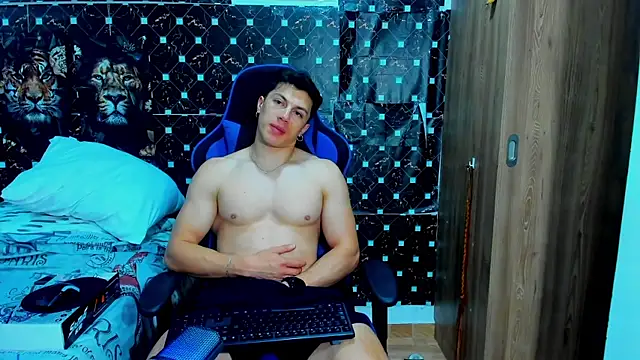 javiersexymann online show from 12/16/25, 05:45