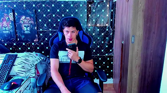 javiersexymann online show from 01/08/26, 05:15