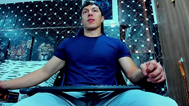 javiersexymann online show from 01/14/26, 09:09