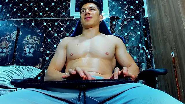 javiersexymann online show from 02/18/26, 05:36