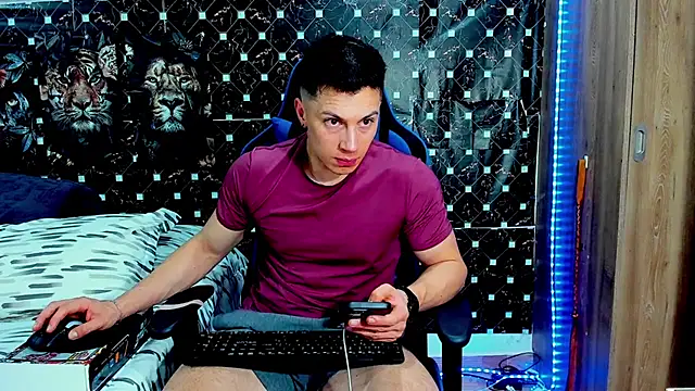 javiersexymann online show from 07/14/26, 10:59
