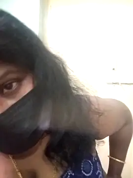 Snapshot of chaitara-reddy chatting on 09/16/25, 04:19 chaitara-reddy online show from 09/16/25, 04:19