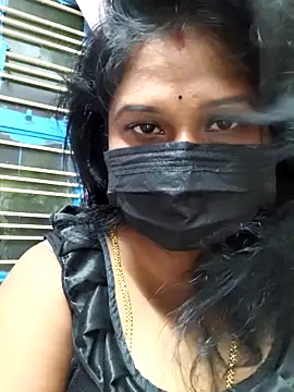 chaitara-reddy online show from 04/25/26, 05:21