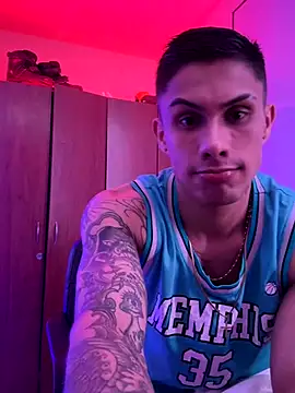 Manuel99boy online show from 09/21/25, 03:52