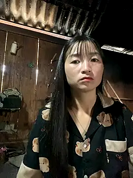 Snapshot of -mina--- chatting on 09/14/25, 12:54 -mina--- online show from 09/14/25, 12:54