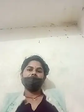 JULEE-740 online show from 12/02/25, 12:27